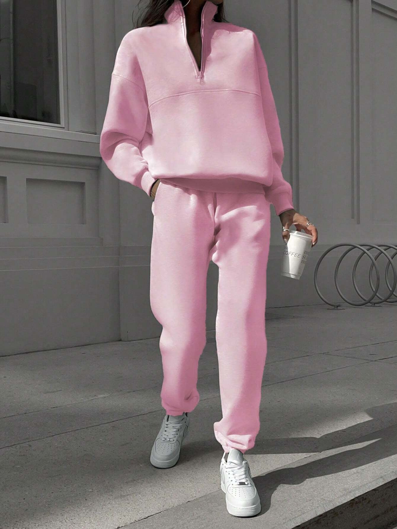 Women's Zip-Up Sweatshirt & Jogger Set - CJ - mode24h