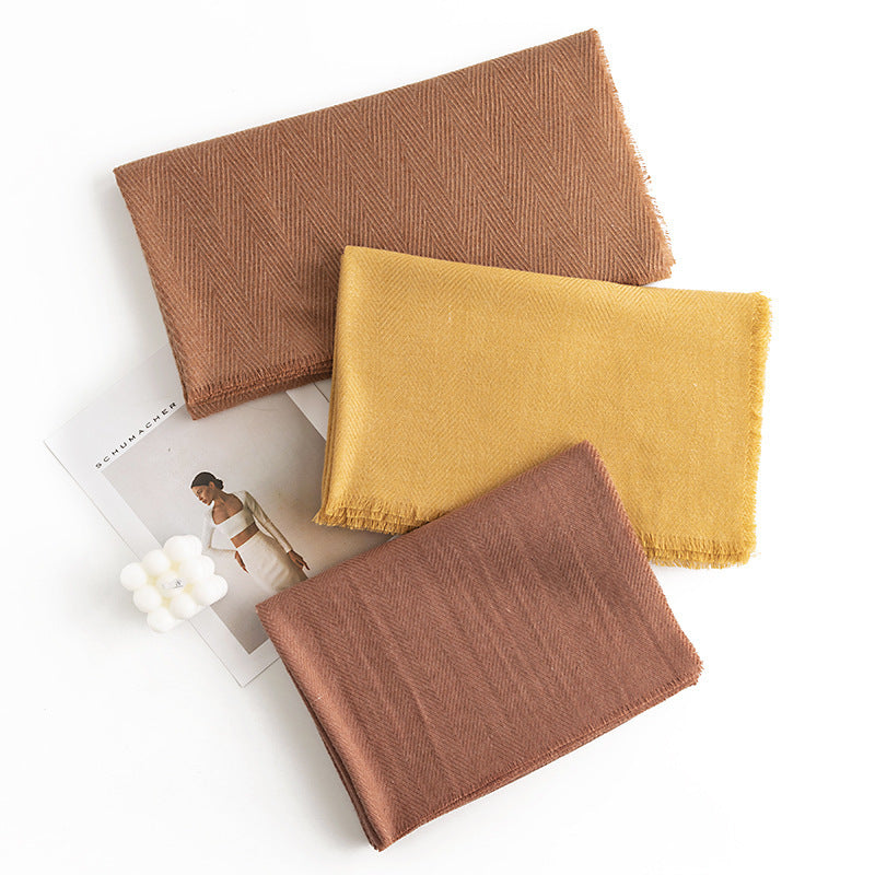Herringbone Cashmere-Feel Scarf – Monochrome, Tassel, Warm & Stylish - CJ - mode24h