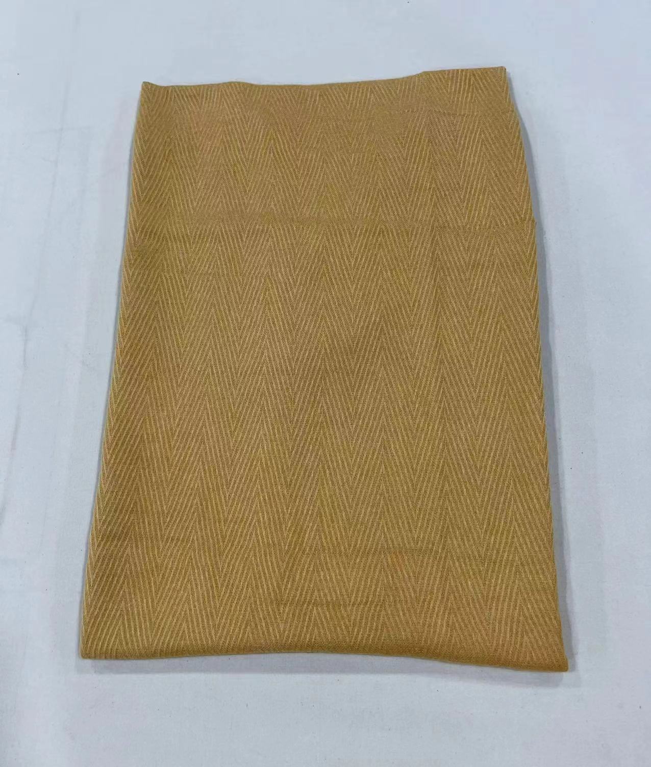 Herringbone Cashmere-Feel Scarf – Monochrome, Tassel, Warm & Stylish - CJ - mode24h