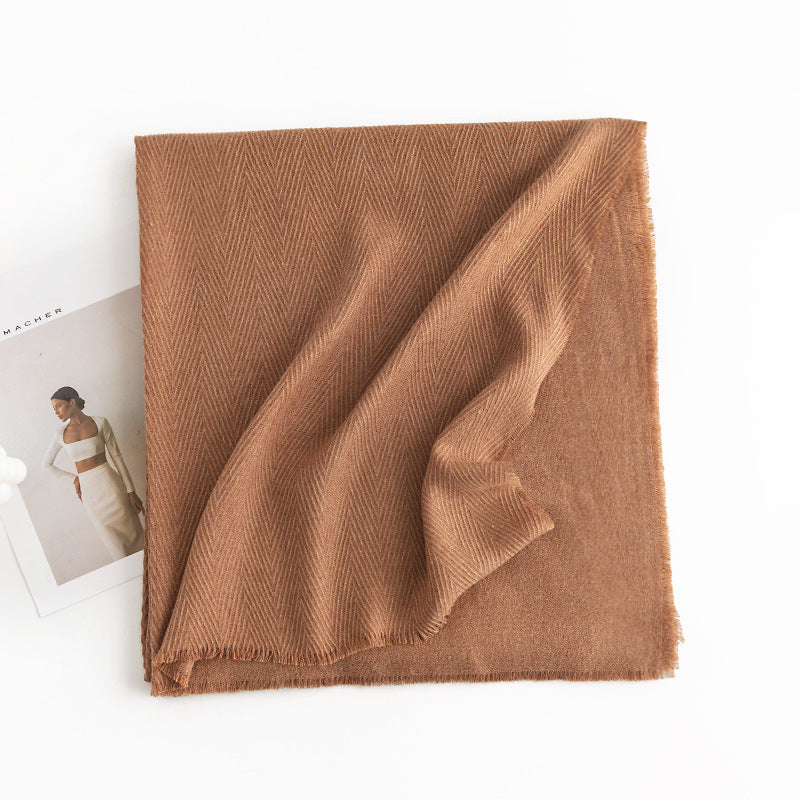 Herringbone Cashmere-Feel Scarf – Monochrome, Tassel, Warm & Stylish - CJ - mode24h